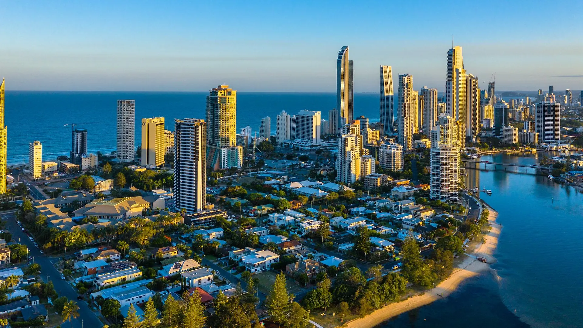 Ruby Gold Coast By Cllix Aparthotel