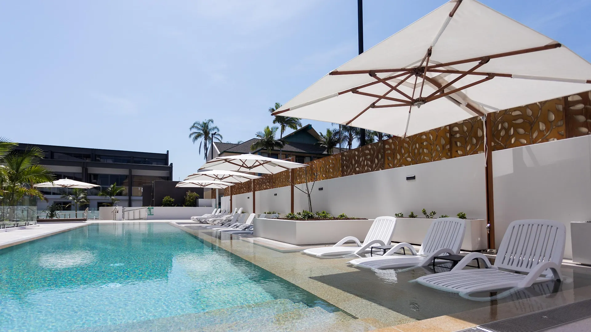 Ruby Gold Coast By Cllix Aparthotel 4*,