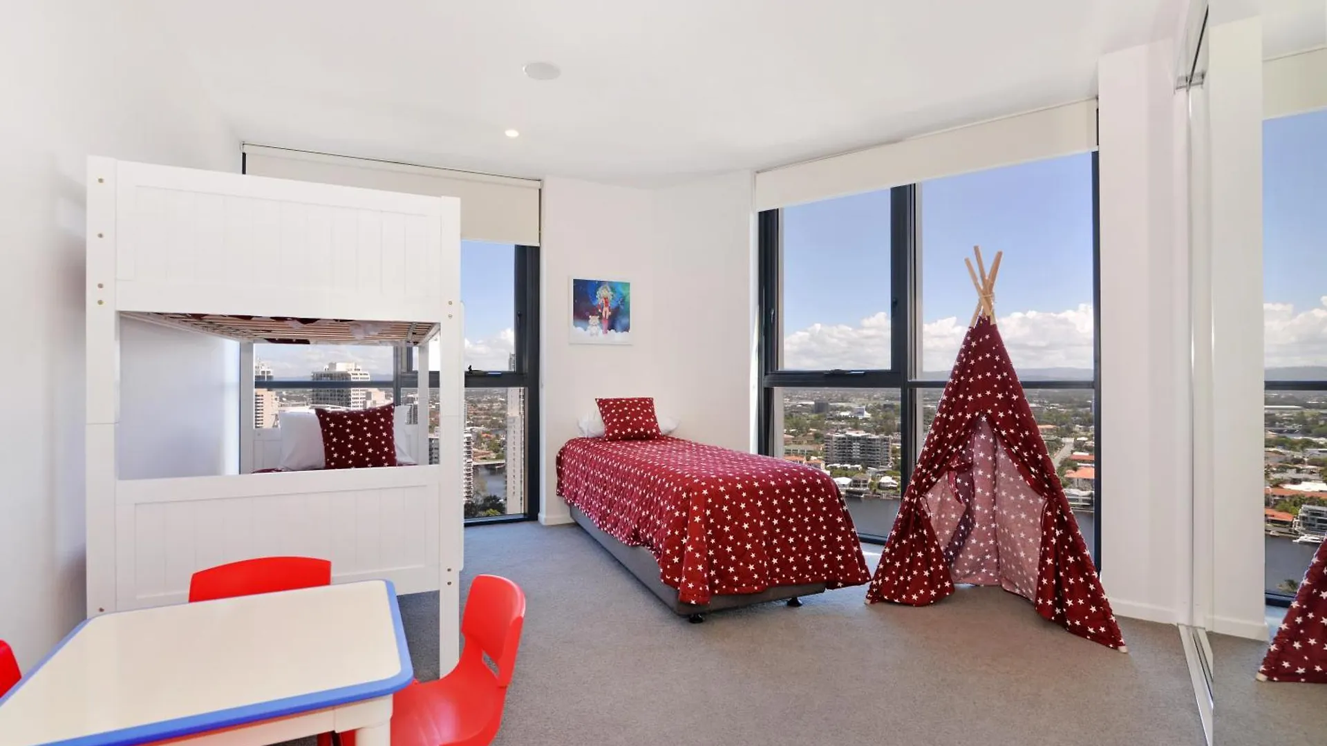 Ruby Gold Coast By Cllix Aparthotel